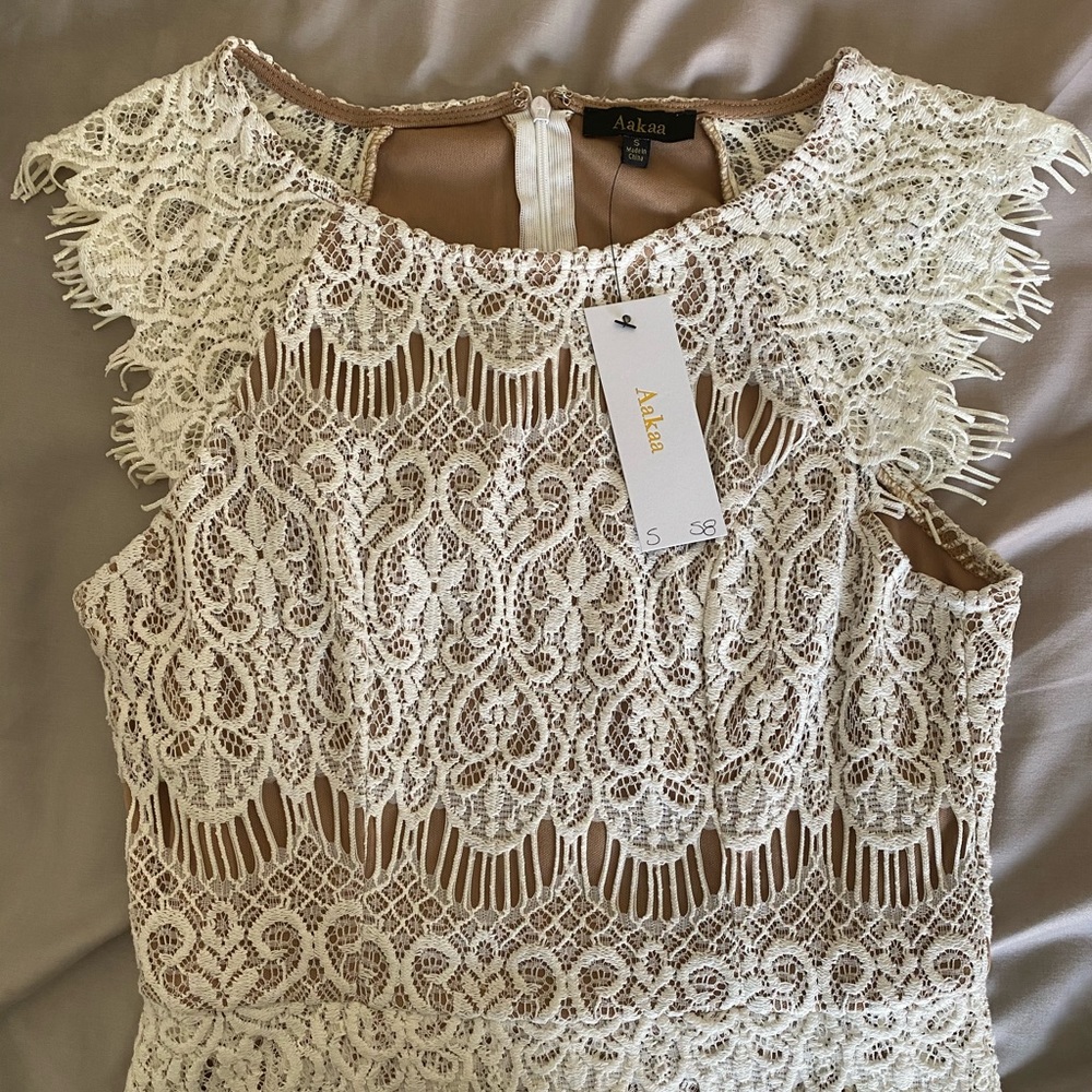 BRAND NEW | White Lace Minidress with Nude lining